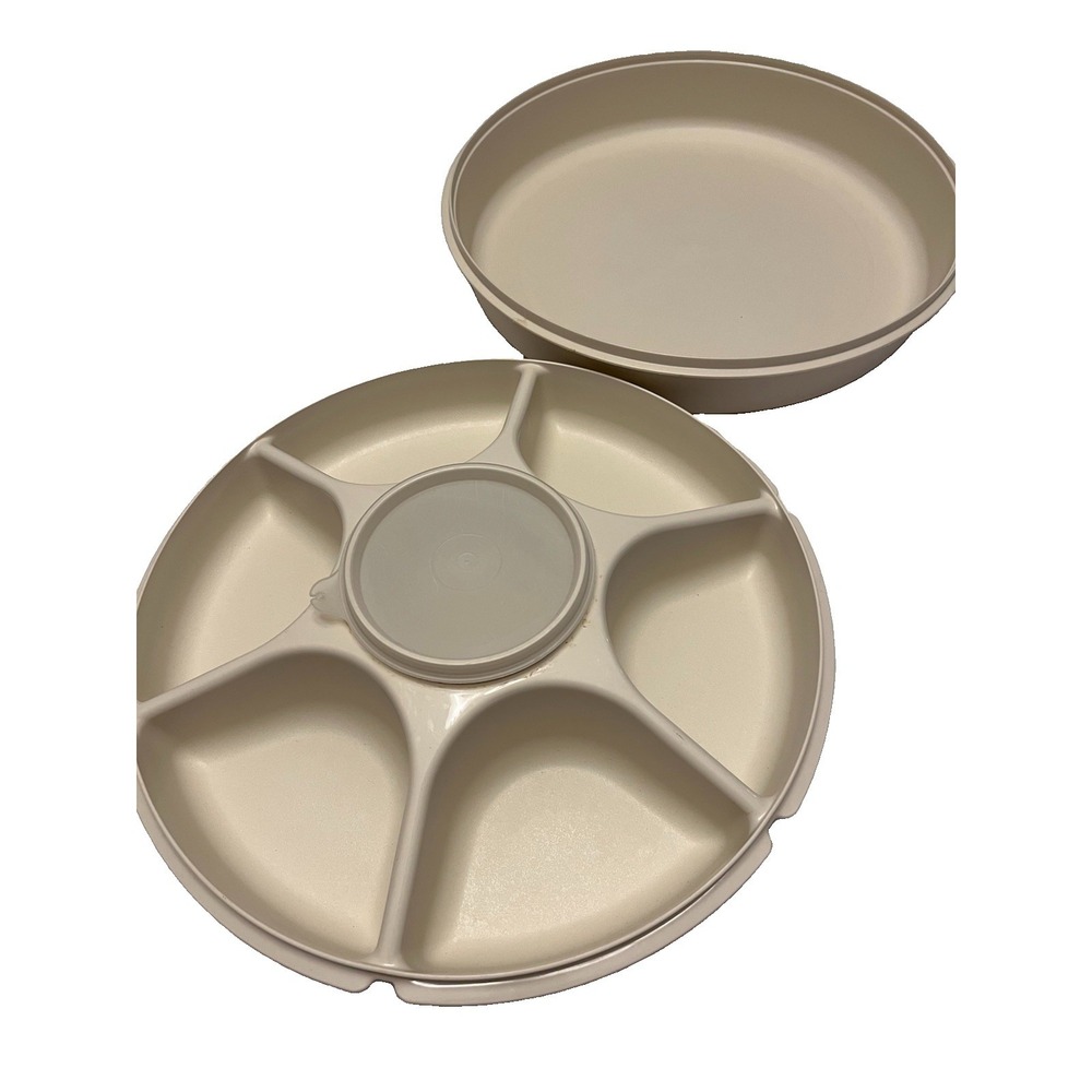 TUPPERWARE Serving Center 6-Part Divided Party Veggie Snack & Dip Tray 1665 1667